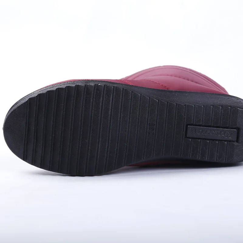 Pantofi de iarna pentru Femei Cizme de Zapada Impermeabile de Pluș Cald pentru Iarna Rece Pene Glezna Botas Femei Cizme de Iarna Black Red