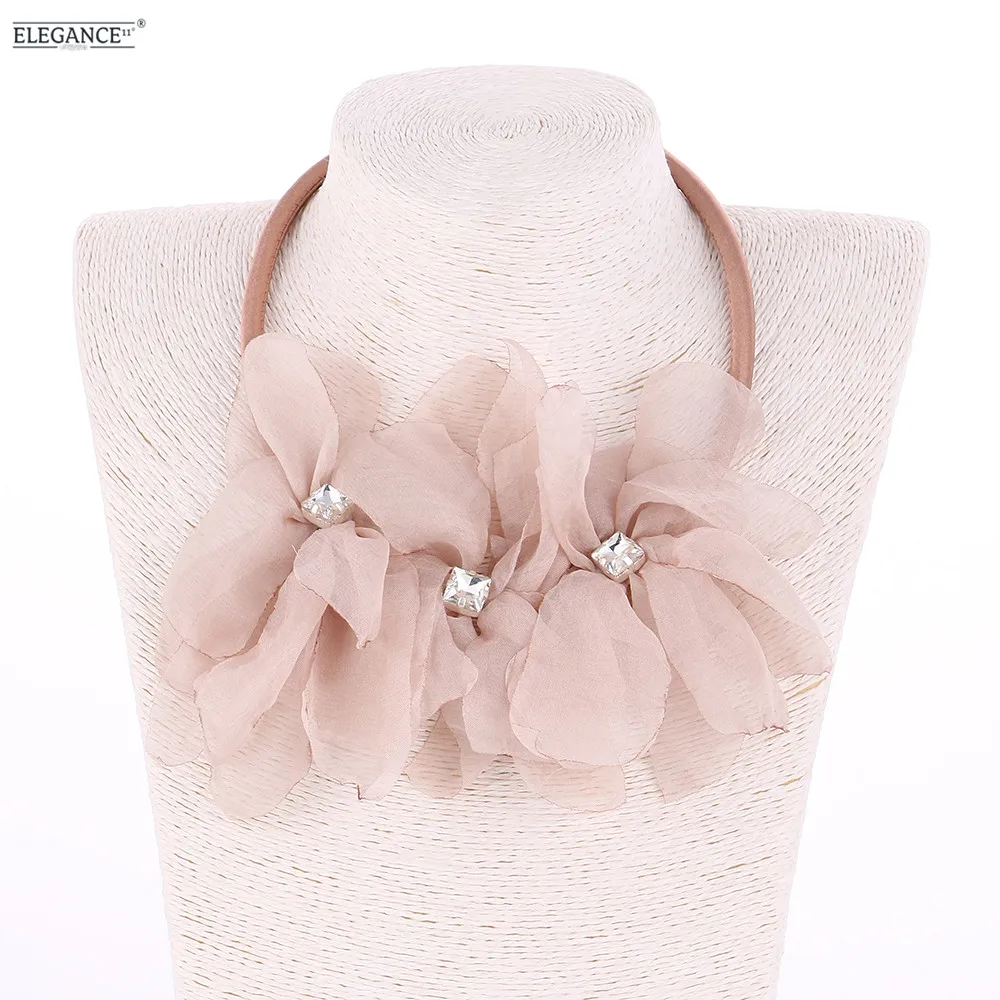 Eleganta Femei Cravată Colier Floare Mare Moda Coliere Pietre Pentru Bijuterii De Fată Accesorii De Nunta Cadou En-Gros