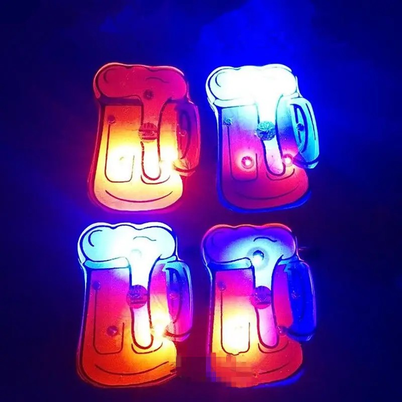 25x Petrecere Dragoste LED Intermitent Broșă Pin Desene animate Strălucire de Lumină Insigna Cadou decor decor acasă de ziua
