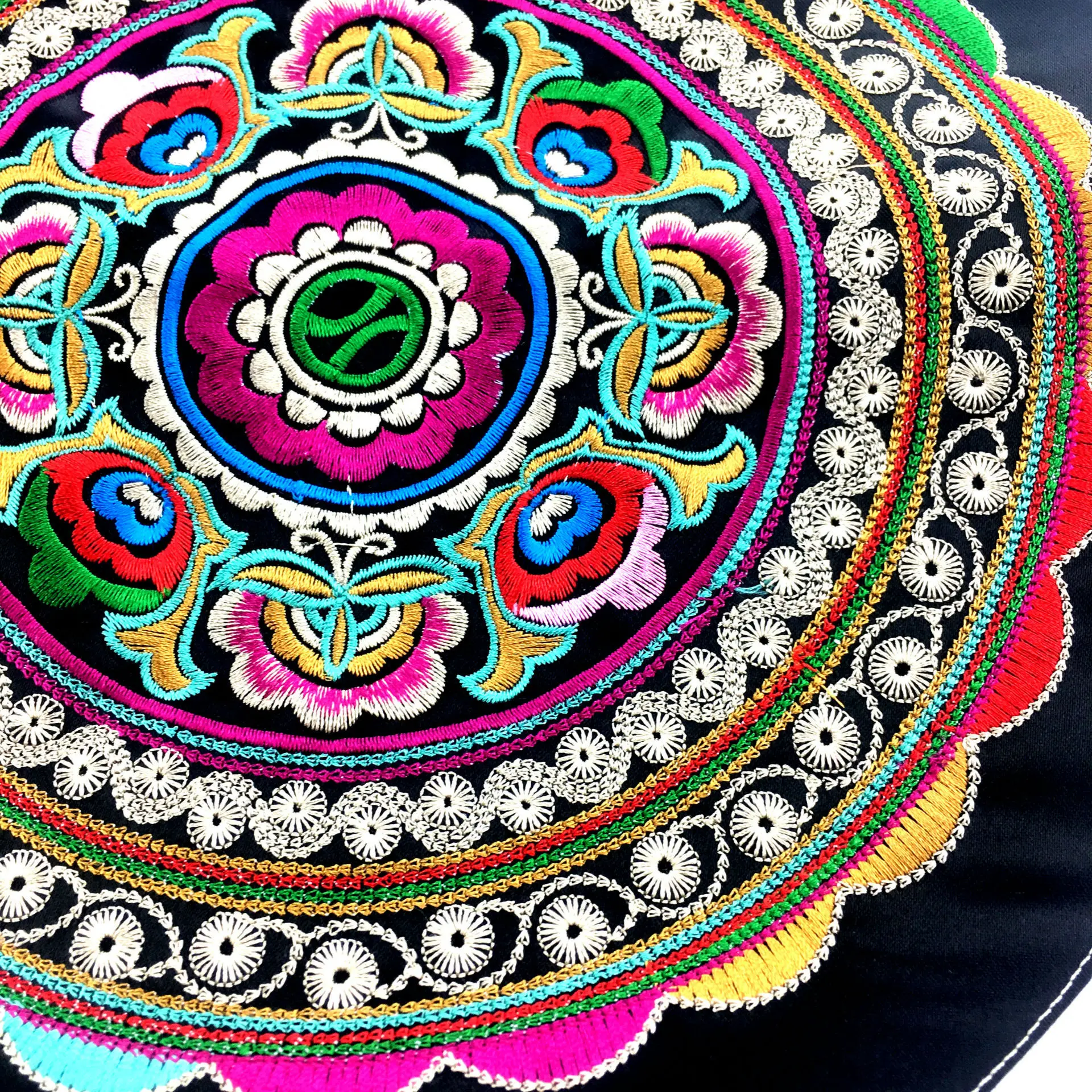 BOHO Moda Rotund Mare Mandala Broderie Patch-uri Coase pe Populară Chineză Flori Brodate Aplicatiile DIY Patch-uri pentru Haine