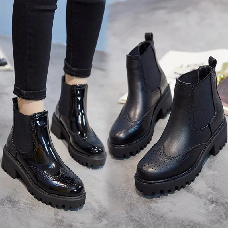2020 Apartament Nou Cizme De Moda Pentru Femei Din Piele Glezna Elastic Botas Mujer Pantofi De Femeie Traforaj Doamnelor Scurt În Aer Liber Martin Cizme Negre