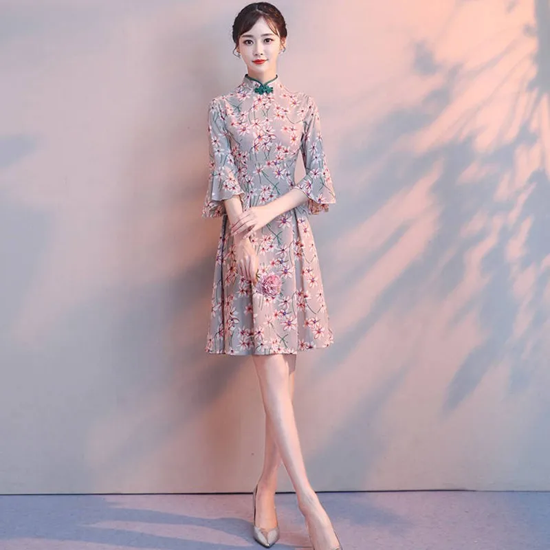 Sexy Jumătate Maneca Femei Cheongsam Rochie Floral Chinezesc Oriental Doamna Haine de Seara Elegante Vestidos Flare Sleeve O linie de Suport