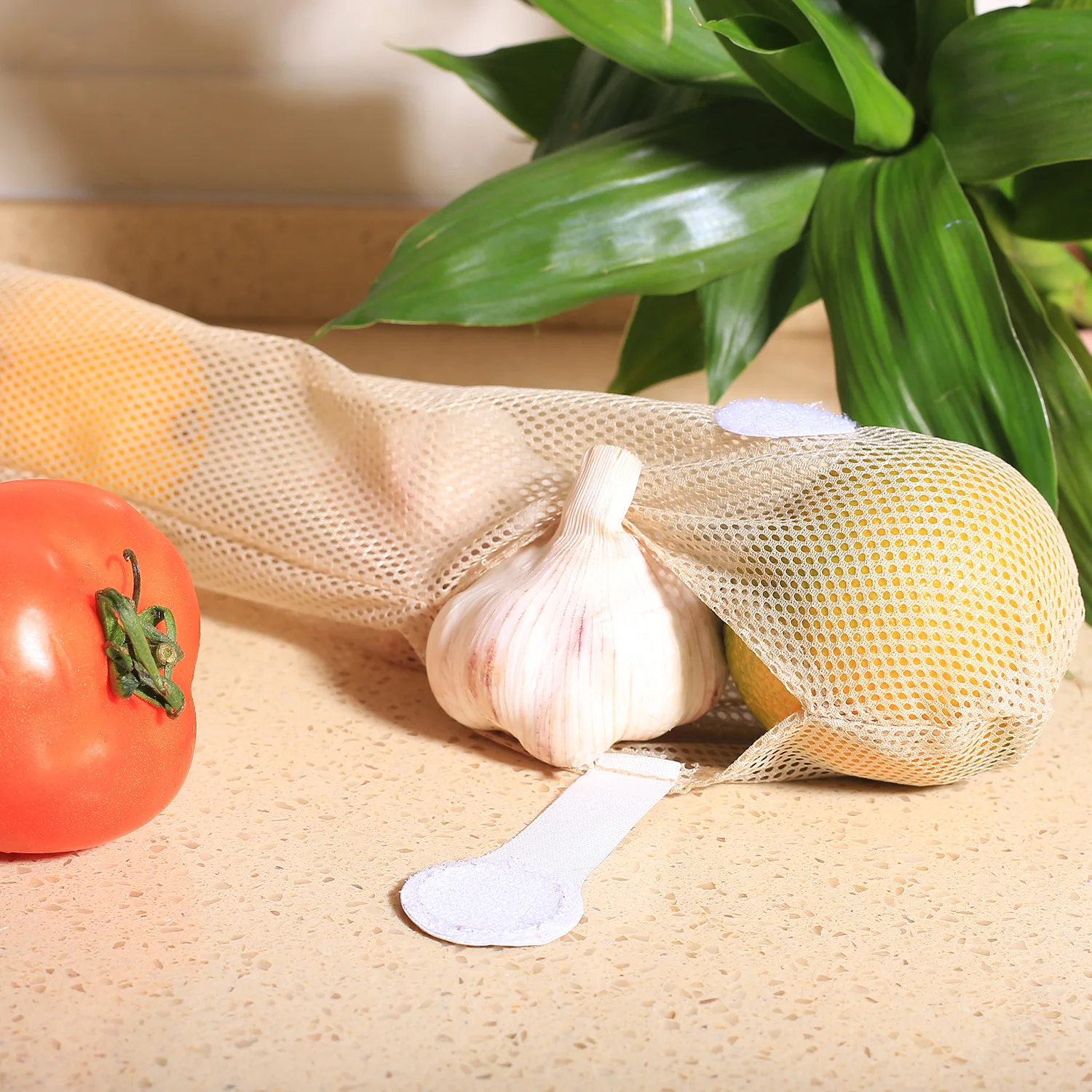 Creative de bucătărie multifuncțional de fructe și legume de depozitare sac de plasă Agățat gol si respirabil usturoi ceapa agățat sac