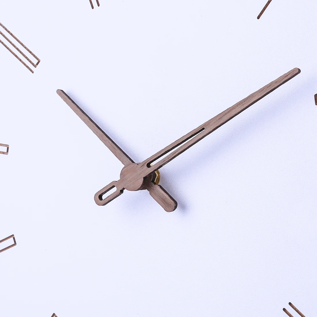 Moda Alb Pur Nordic Simplu Ceas Tăcut Perete Ceas Pentru Decor Acasă Scurtă Ceas De Perete Quartz Design Modern Tăcut Ceasuri