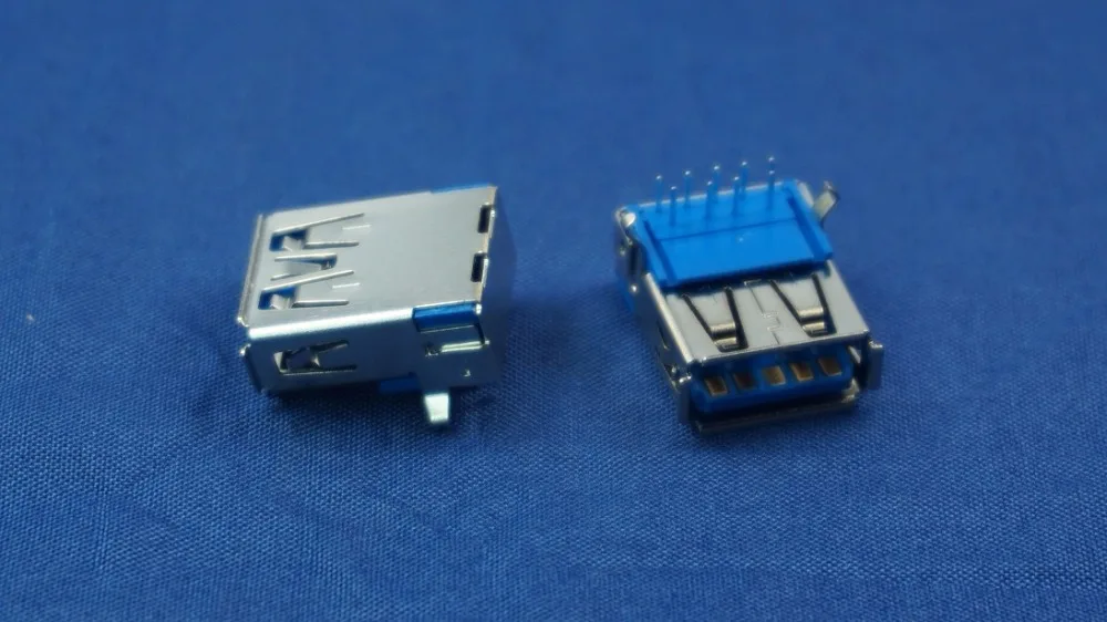 10buc Conector USB 3.0 Un Tip de sex Feminin recipient unghi drept prin orificiul 9 contacte albastru izolator 1 port Rohs Noi