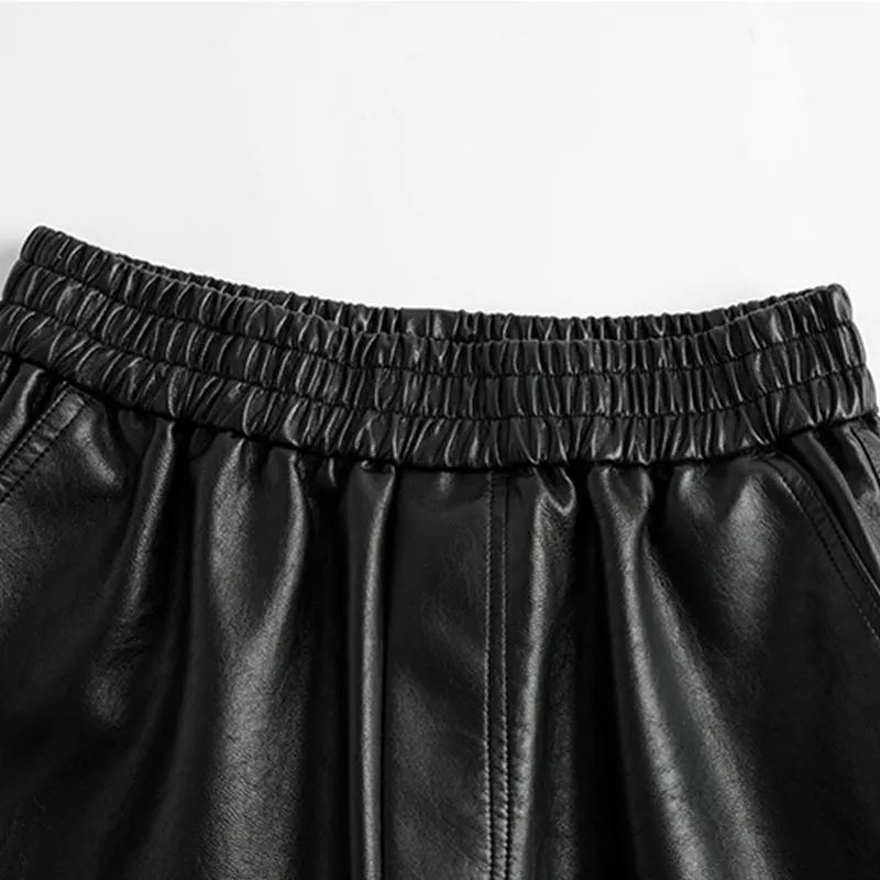 PU pantaloni Scurți din Piele pentru Femei de Vară, de Toamnă Talie Elastic Pierde Cinci Puncte din Piele Pantaloni Scurți B0D119N