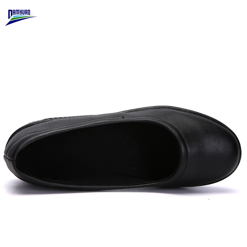 Damyuan Pantofi Plat Pentru Femei Moale Confortabil 2020 Nou Casual Zapatos Blancos Para Enfermera Pernă De Aer Platformă Superficial Mocasini