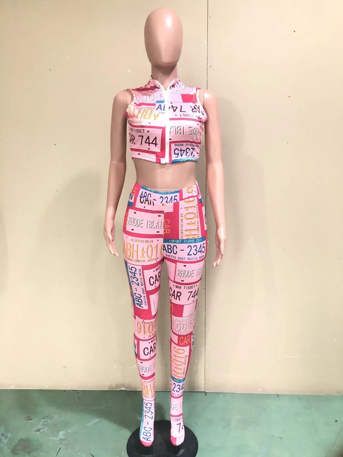 Zoctuo Două Bucata Set Sexy 2020 Femei Seturi Tinutele de Vara 2 Buc de Fitness Scrisoare de Imprimare Topuri și Pantaloni Costum de Streetwear Treninguri
