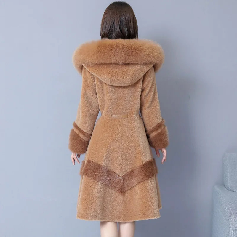 2020Sheep tunsă haina de iarna pentru femeie de moda temperament mama încărcat de talie lungă de blană de vulpe cu gluga din catifea