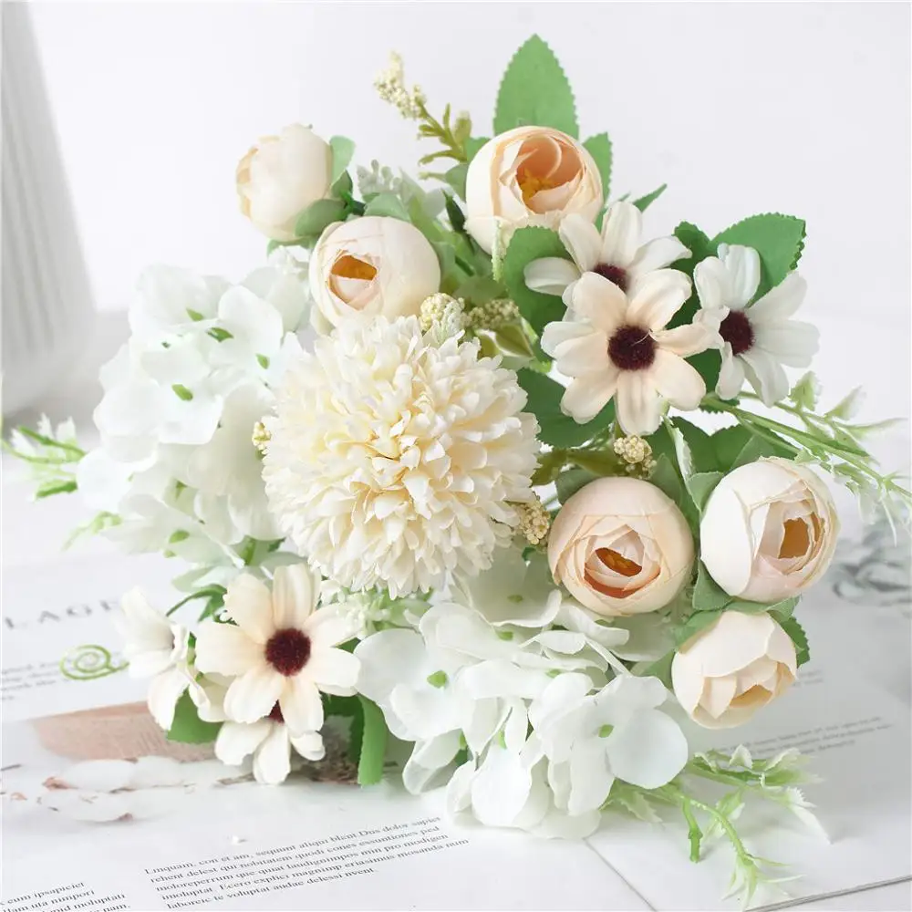 INS nordice, mixte artificiale buchet de flori ceai boboci de trandafir, hortensie flores acasă decorare nunta mireasa mână exploatație flori