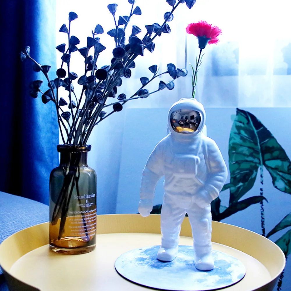 Spațiul om Astronaut Vaza Ceramica Model Unic Astronaut Vaza de Flori Uscate Alb Vaza Ceramica de Masă de Top Decor Instrument