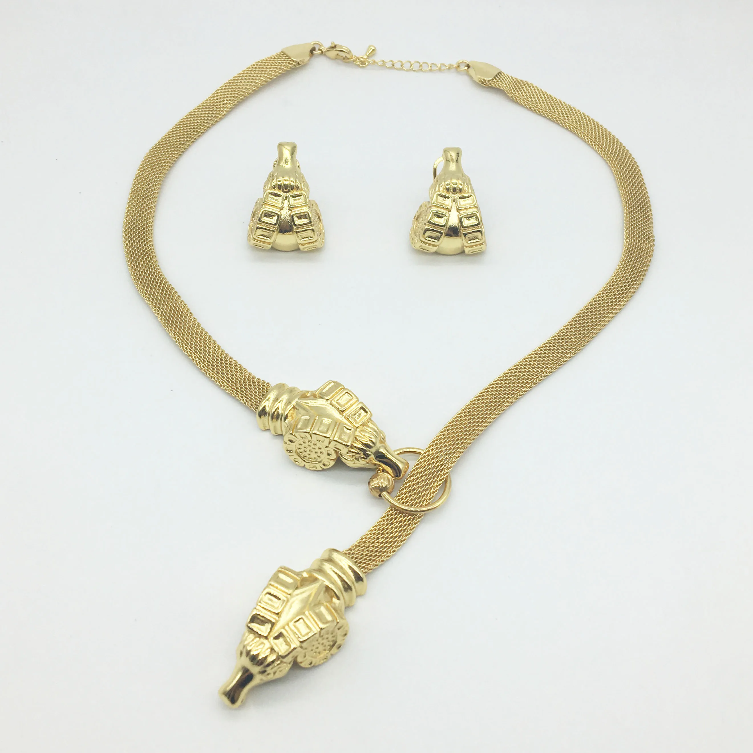 En-gros noul dubai bijuterii din aur pentru femei colier de moda de tip boutique set de bijuterii de nunta colier aur de 24k design colier